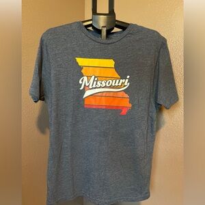 EUC- Missouri Graphic Men's Blue T-Shirt